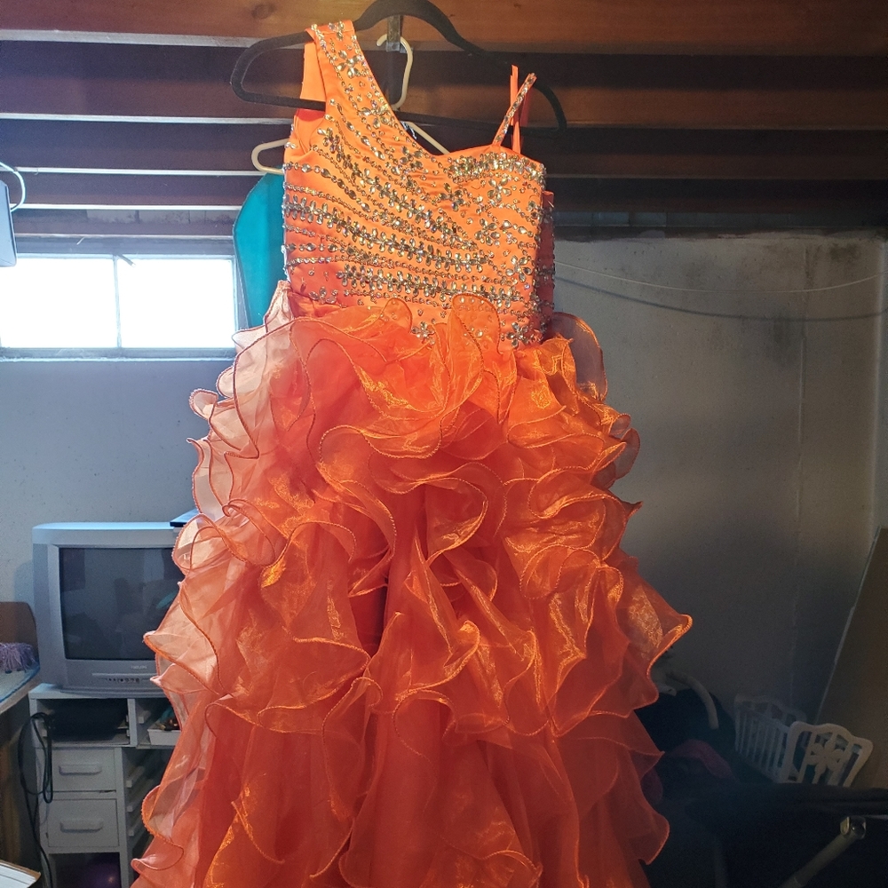Girls gown
